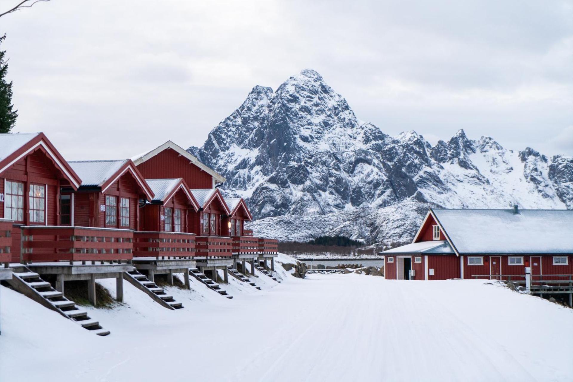 Skårungen - Hotel, Cabins&Camping Kabelvåg Exteriör bild